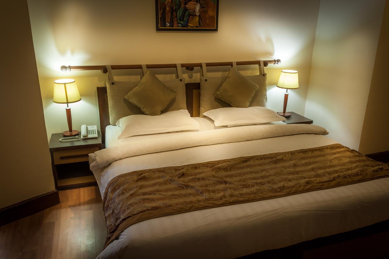 The Amadablam Hotel Káthmándú Exteriér fotografie